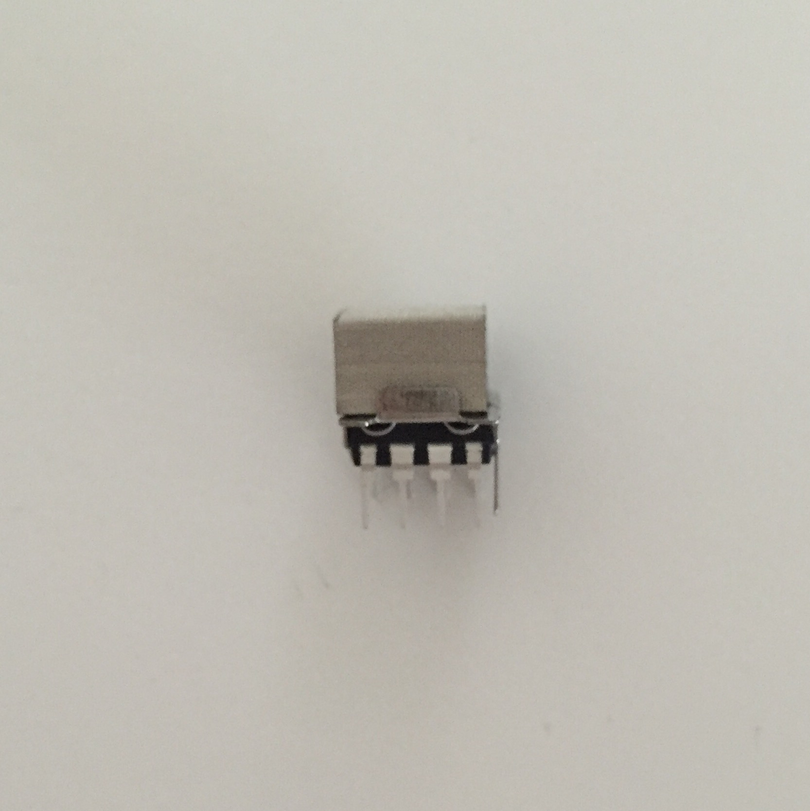 터치센서 ADG09PD