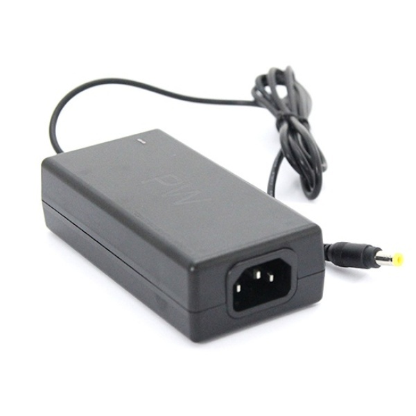 [MachLink] 아답터, 220V / 15V 4A [내경2.0~2.5mm/외경5.0~5.5mm] ML-154A  전원 케이블 미포함 [비닐포장]