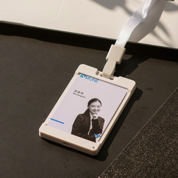 [MUNE] 사원증 녹음기 BUZZ light (32GB)  [ 세로형 ]